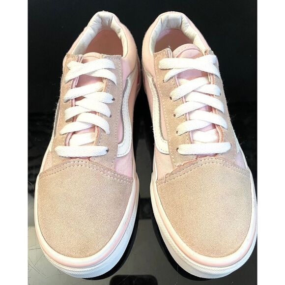 Vans Blush pink old skool vans youth size 4 Low Top canvas/suede - Picture 1 of 10